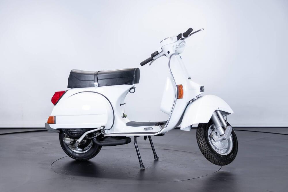 Piaggio VESPA PX 80 ARCOBALENO (4)