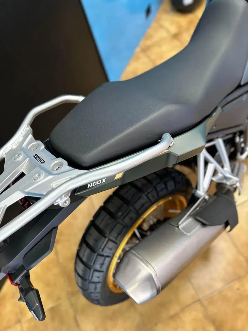 Kove 800X Pro (2024 - 25) (8)