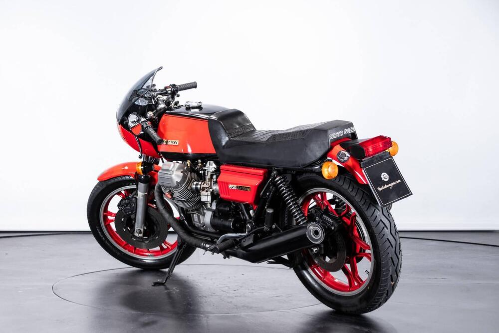 Moto Guzzi 850 LE MANS I (5)