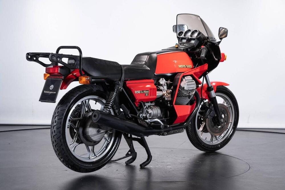 Moto Guzzi LE MANS II 850 (2)