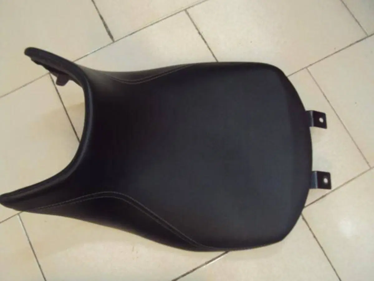 selle ribassate Benelli