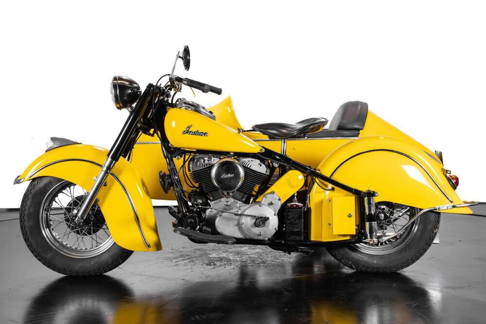 Indian CHIEF ROADMASTER SIDECAR