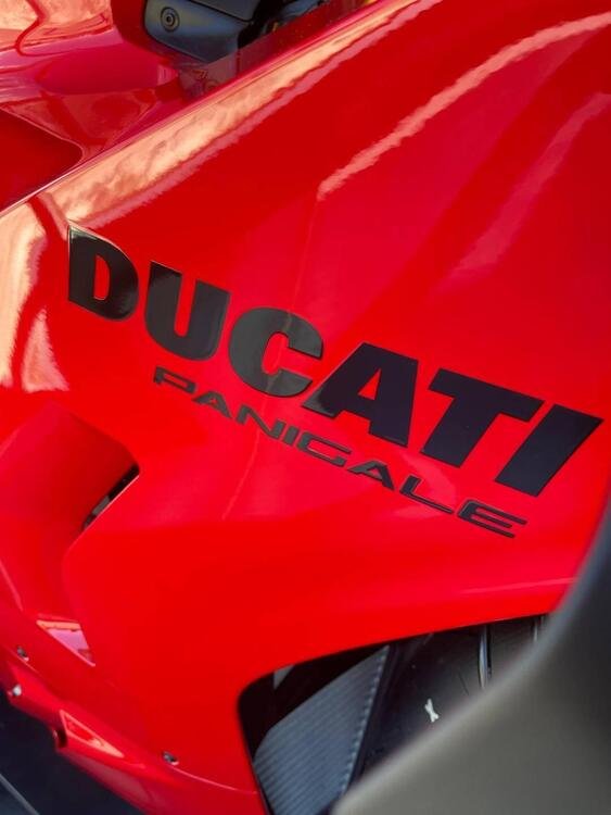 Ducati Panigale V4 S (2022 - 24) (5)