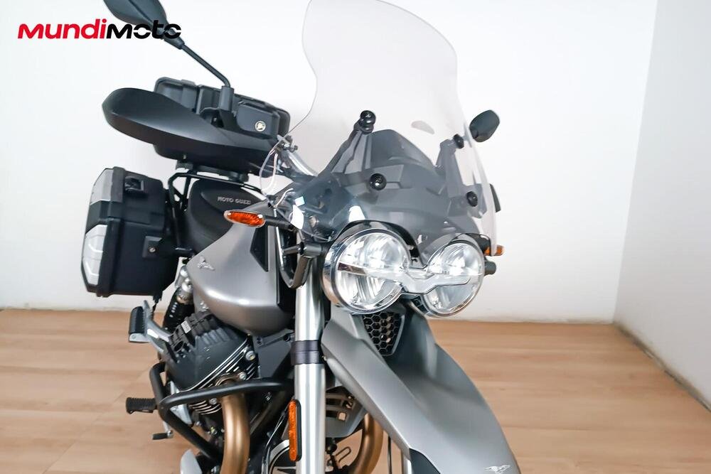 Moto Guzzi V85 TT Travel (2020) (5)