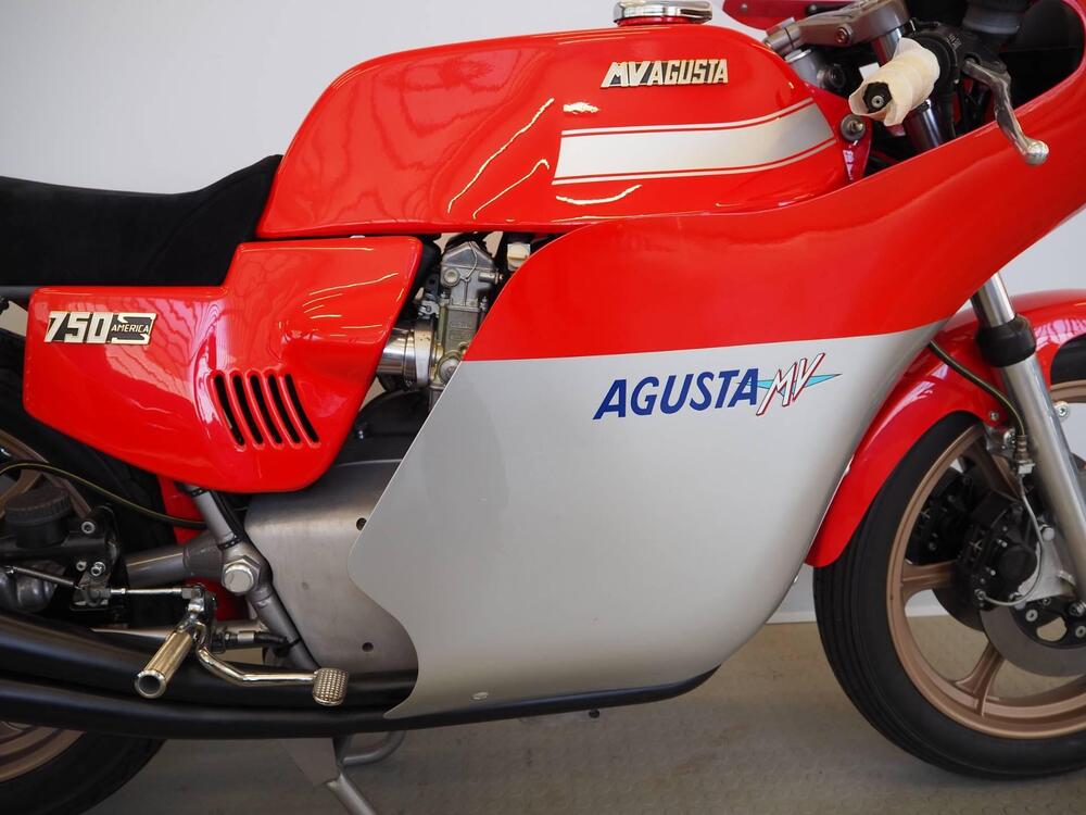 MV Agusta 750 America (3)