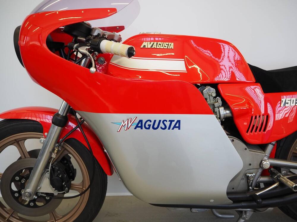 MV Agusta 750 America (4)