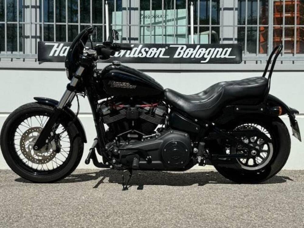 Harley-Davidson 107 Street Bob (2018 - 20) - FXBB (2)