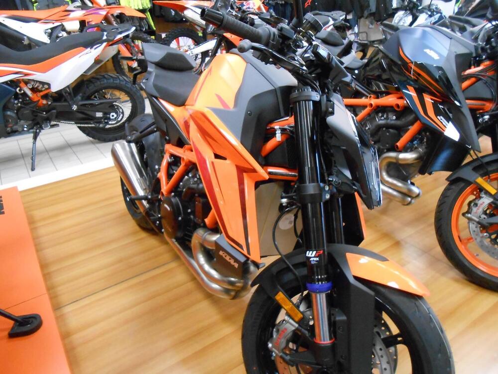 KTM 1390 Super Duke R Evo (2024)