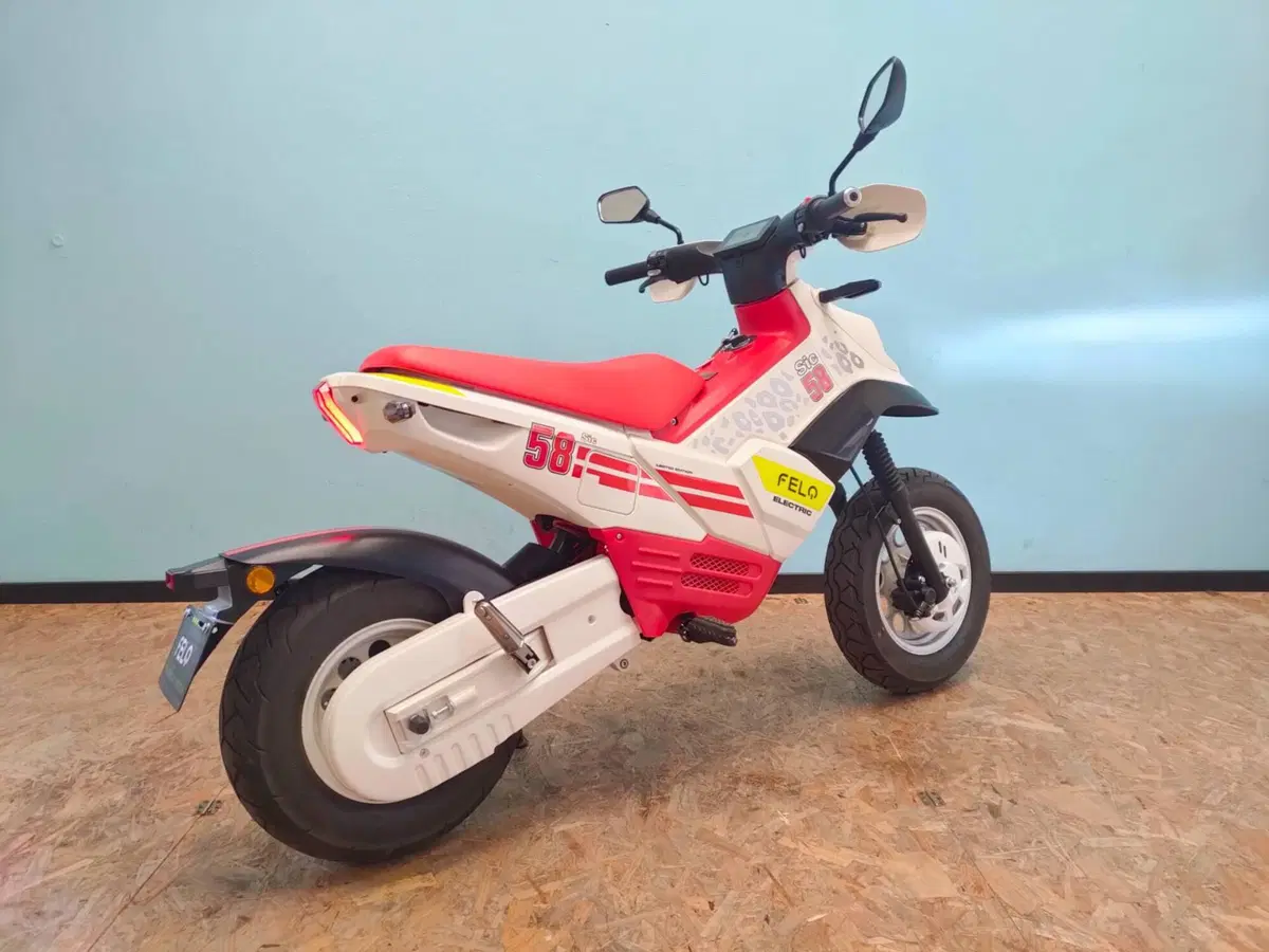 FELO Moto FW-03 Sic58 (2024 - 25) (7)