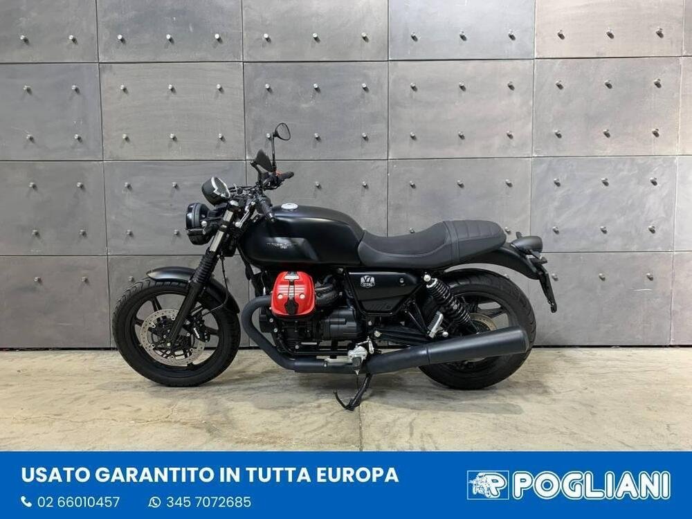 Moto Guzzi V7 Stone (2021 - 24) (5)