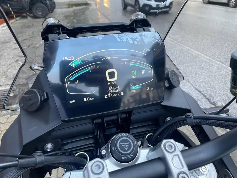 Voge Valico 900DSX (2024 - 26) (5)