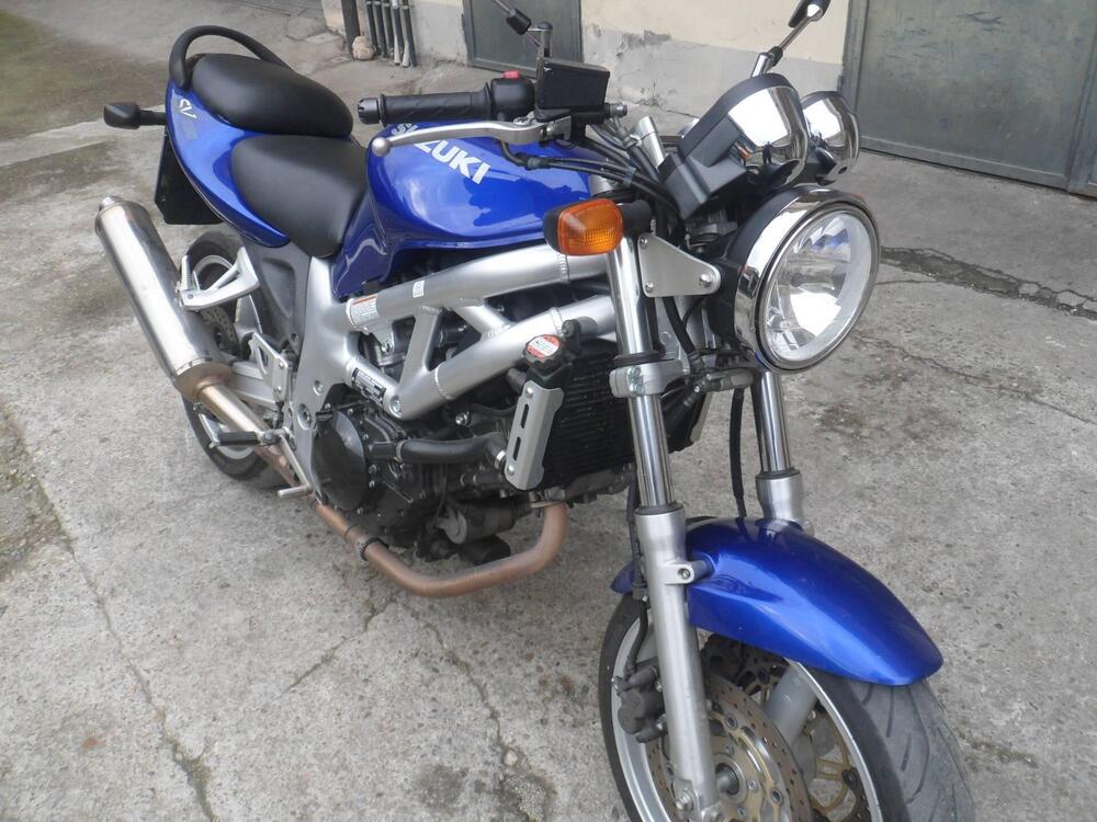 Suzuki SV 650 (1999 - 02) (2)