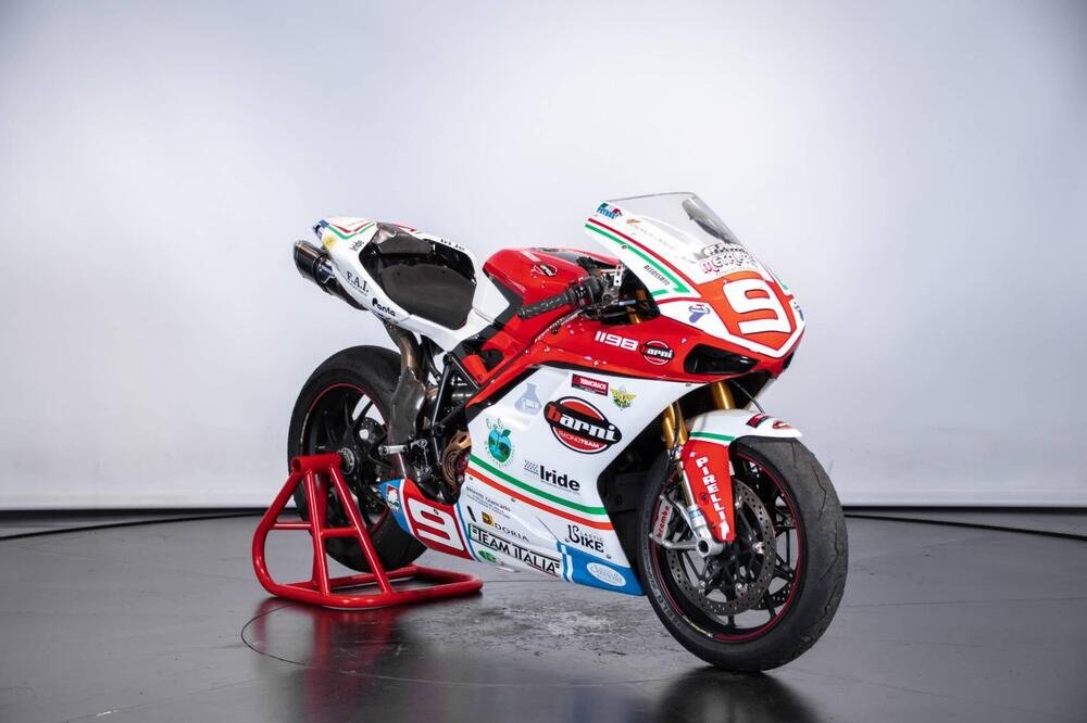 Ducati 1198 (2009 - 12) (3)