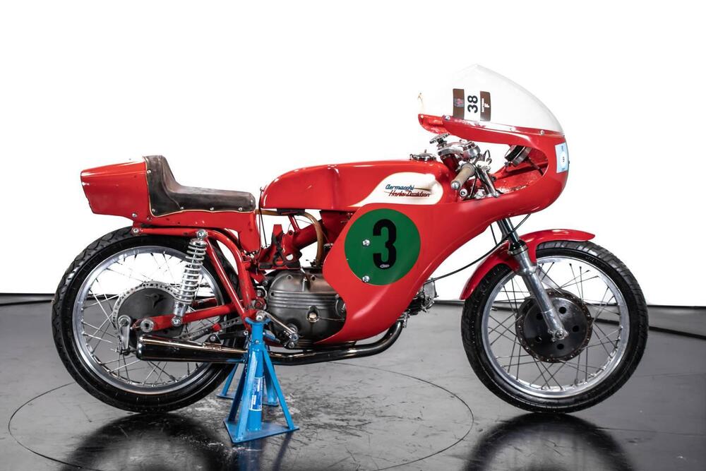 Aermacchi Harley-Davidson 250 S ALA D'ORO (3)