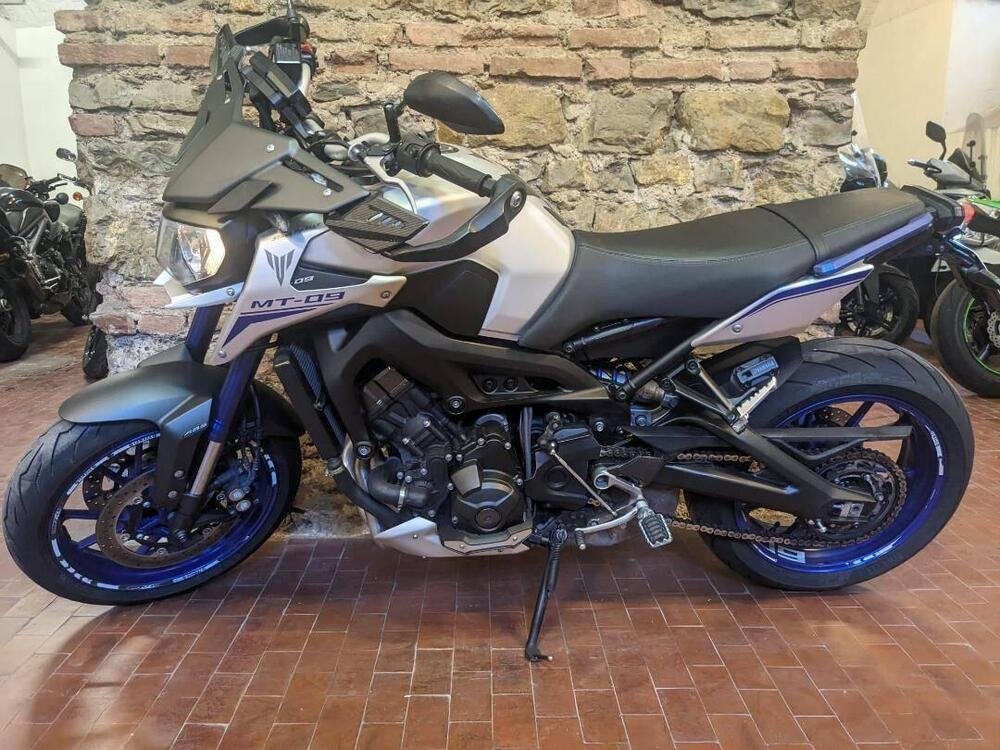 Yamaha MT-09 ABS (2016)
