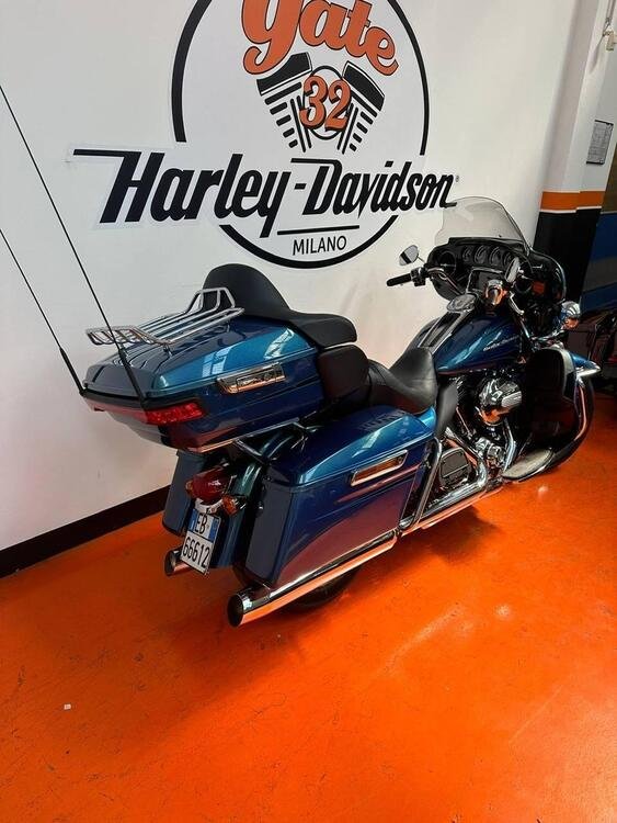 Harley-Davidson 1690 Electra Glide Ultra Limited (2014 - 15) - FLHTK (3)