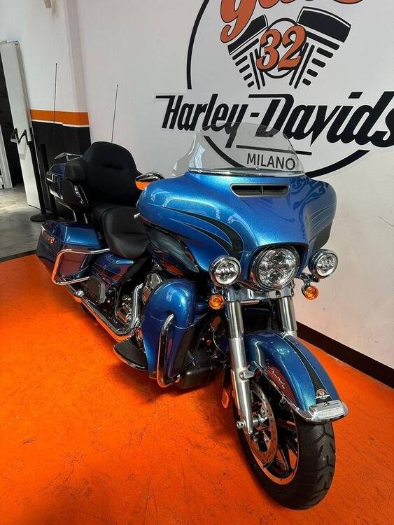 Harley-Davidson 1690 Electra Glide Ultra Limited (2014 - 15) - FLHTK (2)