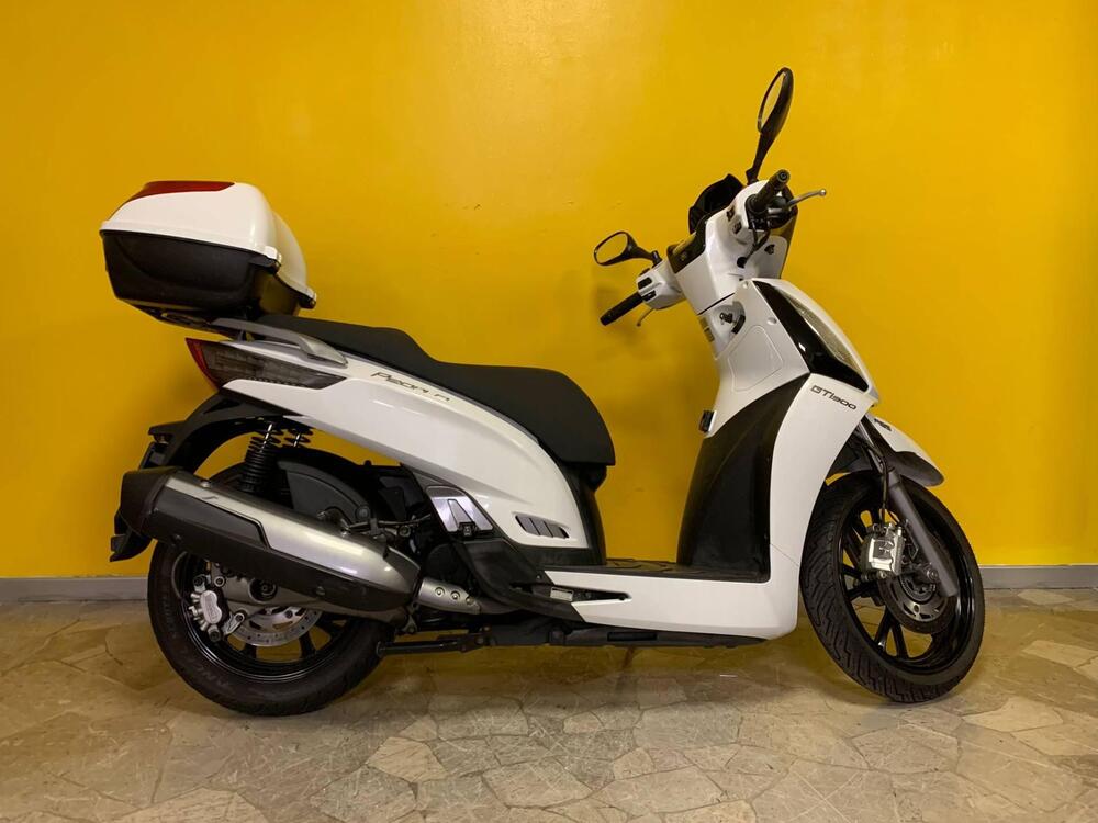 Kymco People 300i GT (2010 - 17) (2)