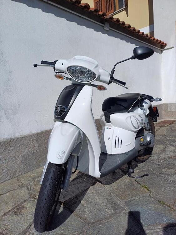 Aprilia Scarabeo 50 2t (2018 - 22) (2)