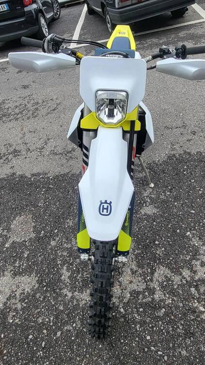 Husqvarna FE 250 (2024) (3)