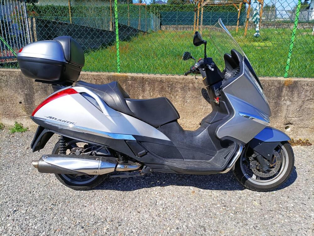 Aprilia Atlantic 500 (2001 - 02)