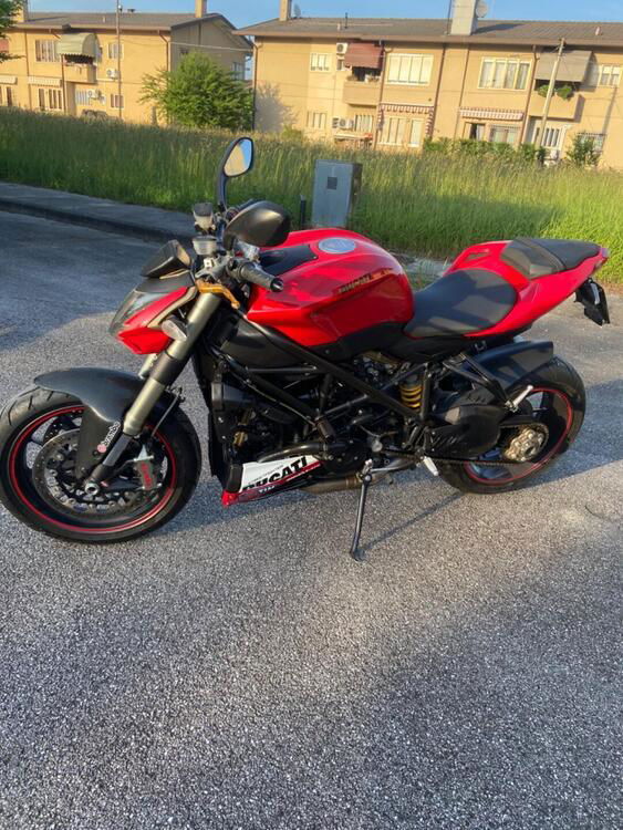 Ducati Streetfighter (2009 - 12) (3)