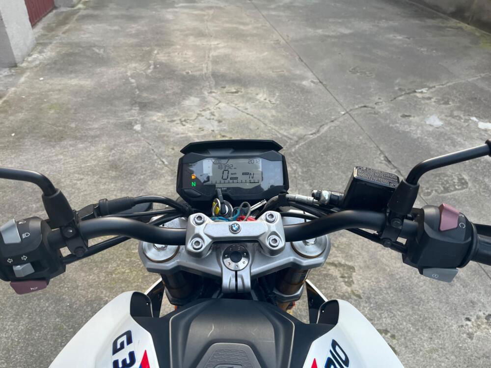 Bmw G 310 R (2016 - 20) (4)