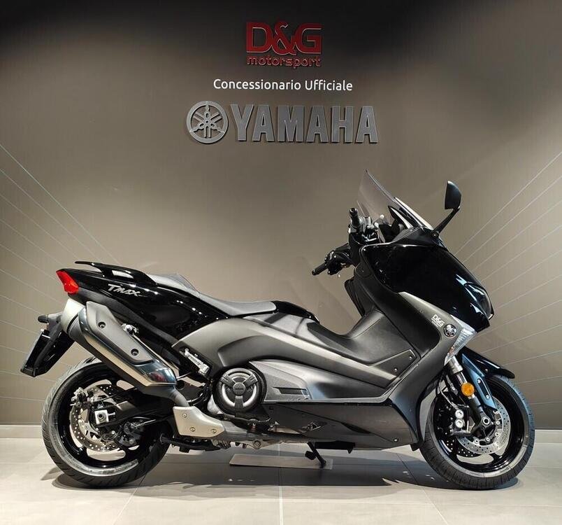 Yamaha T-Max 530 ABS (2015 - 17) (2)