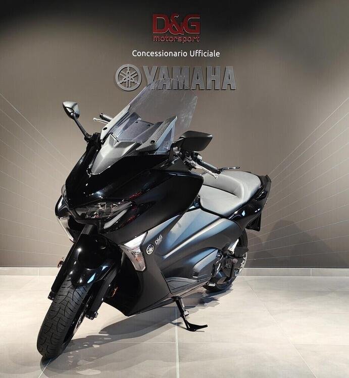 Yamaha T-Max 530 ABS (2015 - 17) (4)