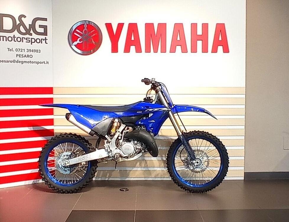 Yamaha YZ 125 (2023) (2)