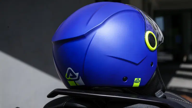 Nuovo casco Jet Brezza by Acerbis