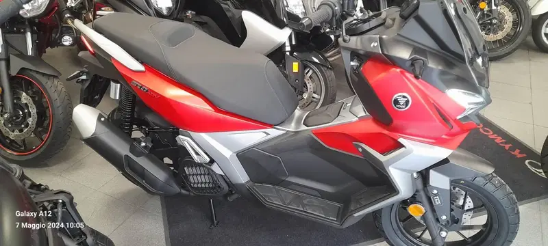 Voge Sfida SR1 ADV (2023 - 26) (5)