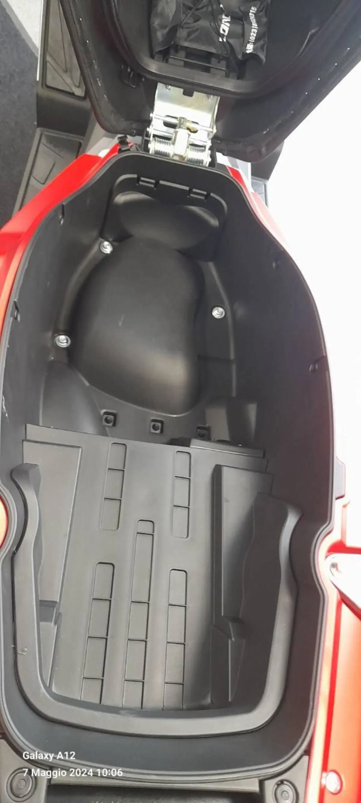 Voge Sfida SR1 ADV (2023 - 26) (9)