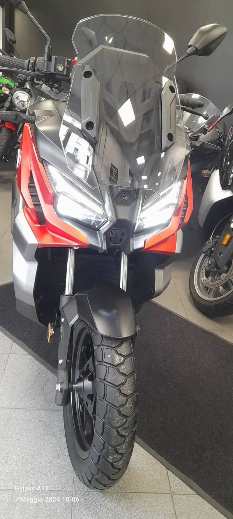 Voge Sfida SR1 ADV (2023 - 26) (10)