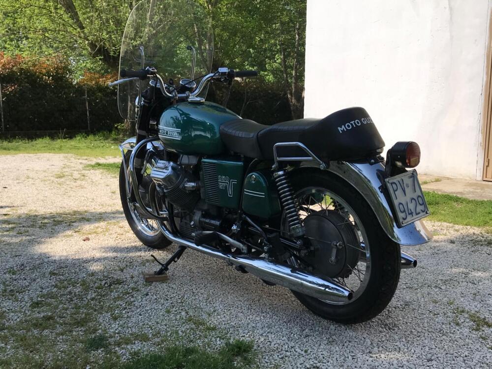 Moto Guzzi V 7  850 GT (2)