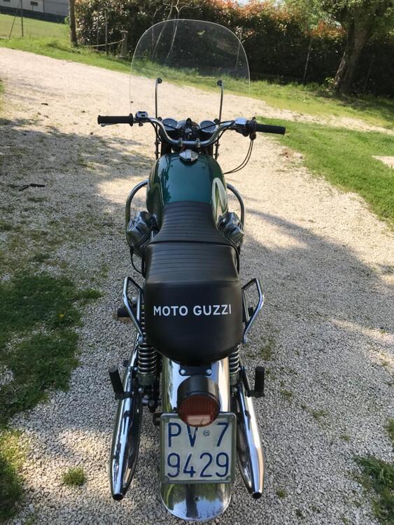 Moto Guzzi V 7  850 GT (5)