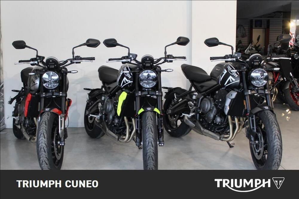 Triumph Trident 660 (2021 - 24) (2)