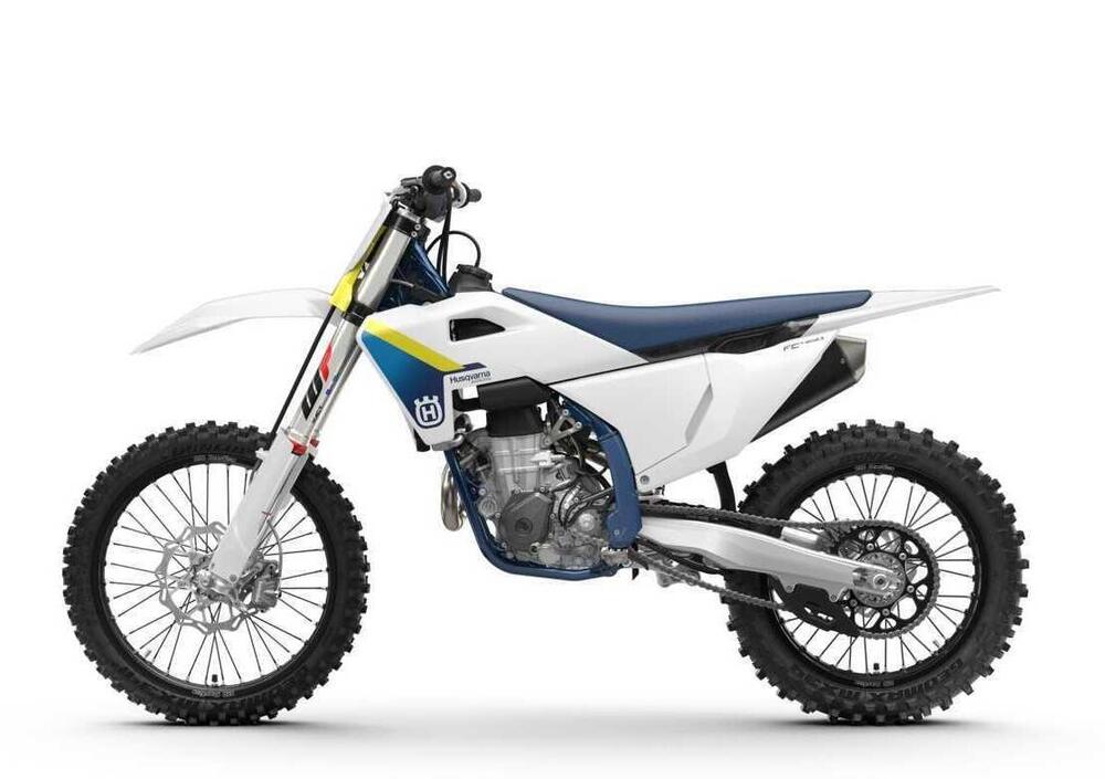 Husqvarna FC 450 (2025) (3)