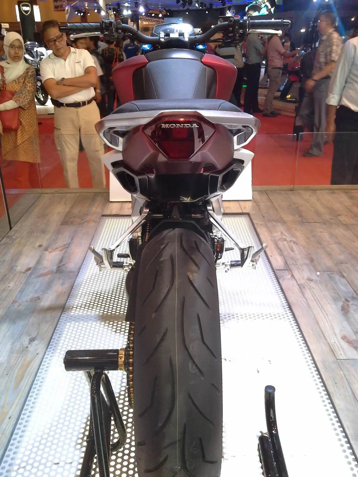 Honda SFA Concept all'Osaka Motor Cycle Show (5)