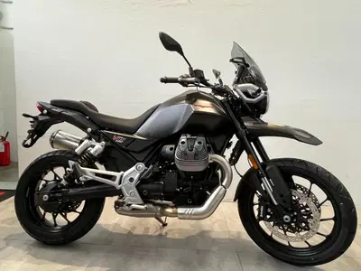 Moto Guzzi V85 Strada (2024 - 26) nuova