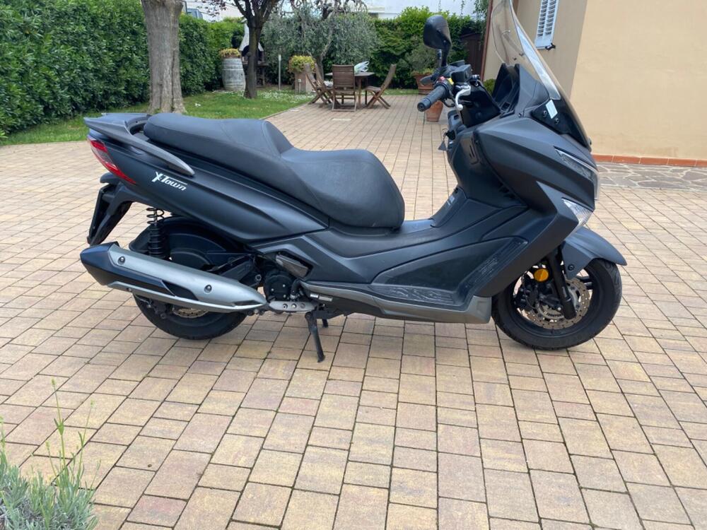 Kymco X-Town 300i City (2020) (3)