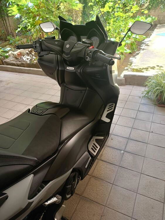 Yamaha T-Max 560 (2020 - 21) (5)