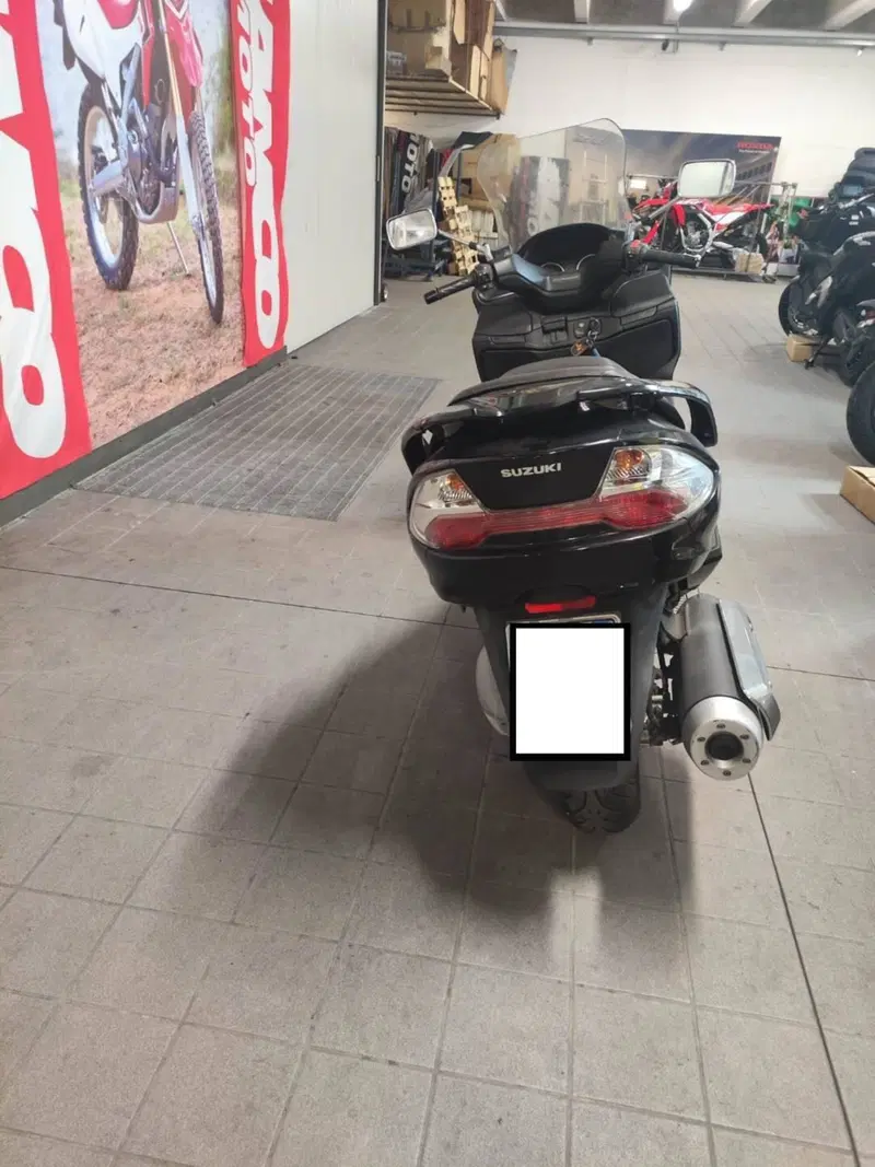 Suzuki Burgman AN 400 (2008 - 13) (4)