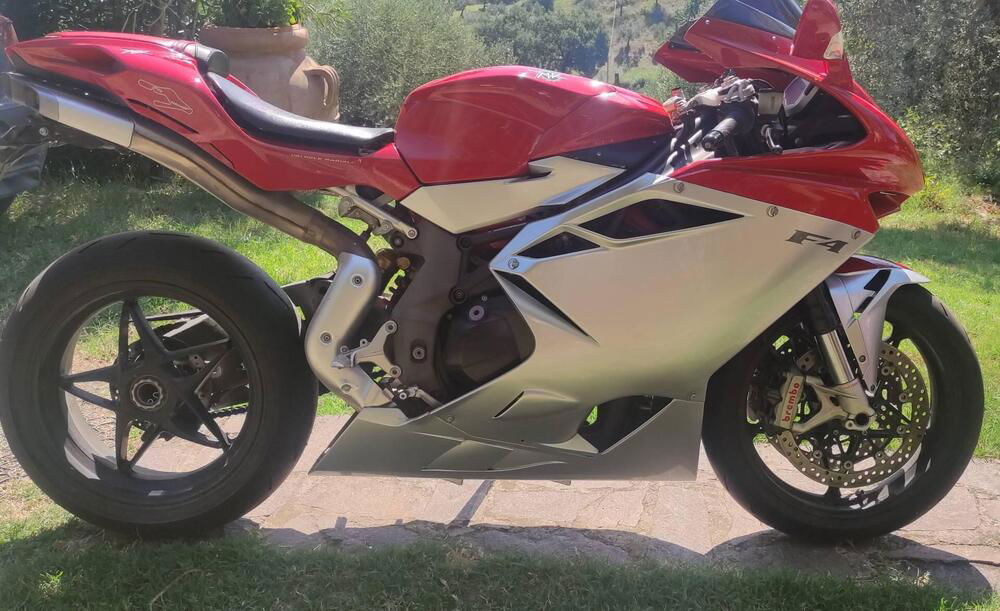 MV Agusta F4 1000 (2010 - 15) (4)