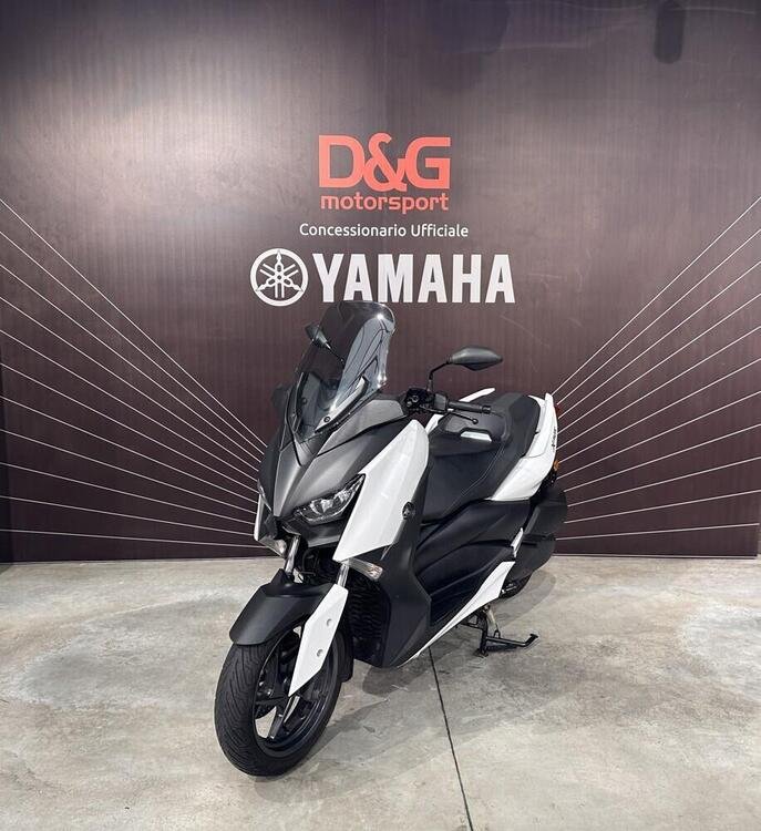 Yamaha X-Max 300 ABS (2017 - 20) (4)