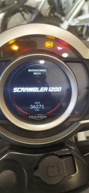 Triumph Scrambler 1200 XE (2021 - 23) (4)