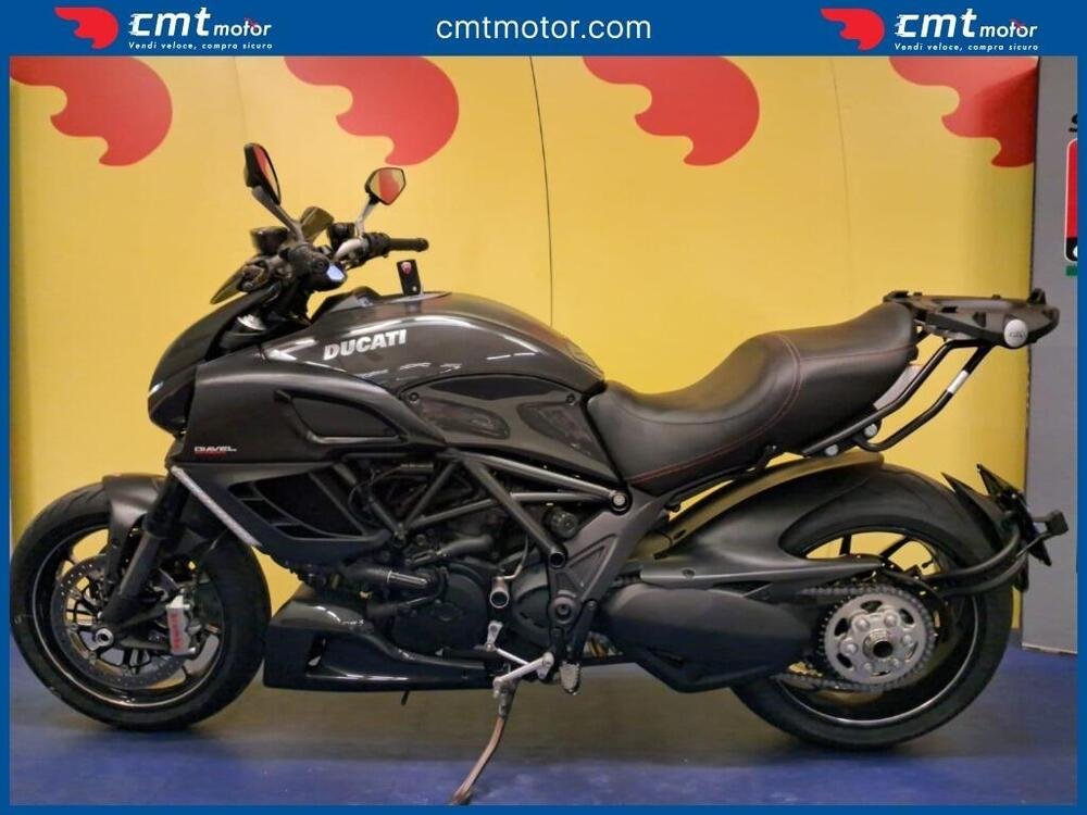 Ducati Diavel 1200 Carbon (2010 - 13) (5)