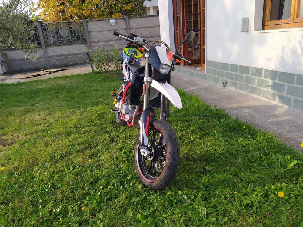 Swm RS 125 R (2017 - 20) (4)