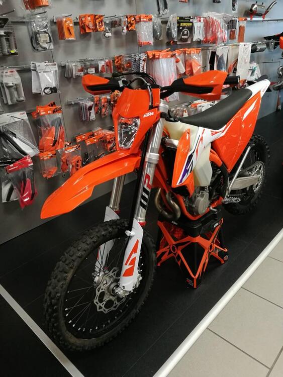 KTM EXC 500 F (2023) (4)