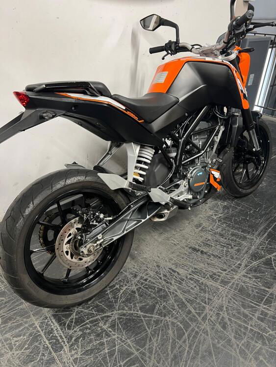 KTM 125 Duke ABS (2013 - 16) (4)